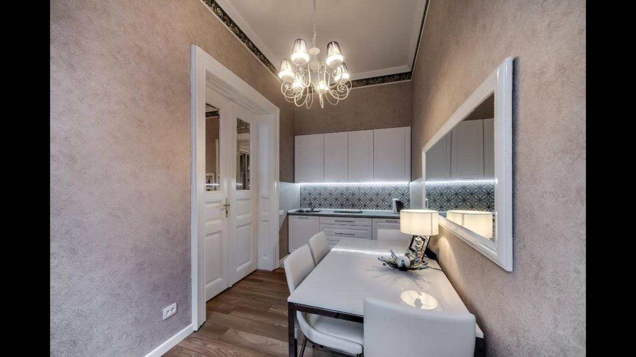 Lviv Apartments Екстер'єр фото